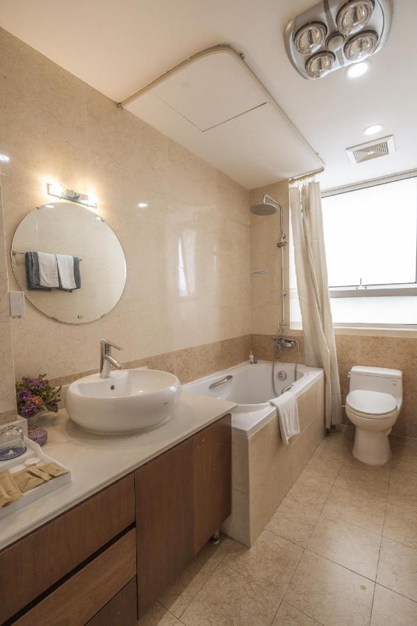 Canvas Cau Giay Apartments Hanoi Exterior photo